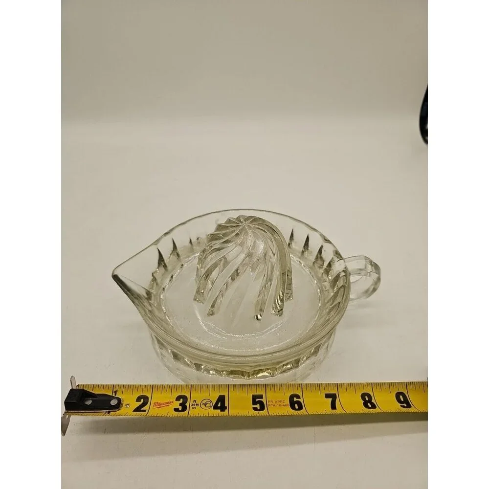 Hazel‎ Atlas Glass Criss Cross Vintage Juicer with Handle Footed Clear